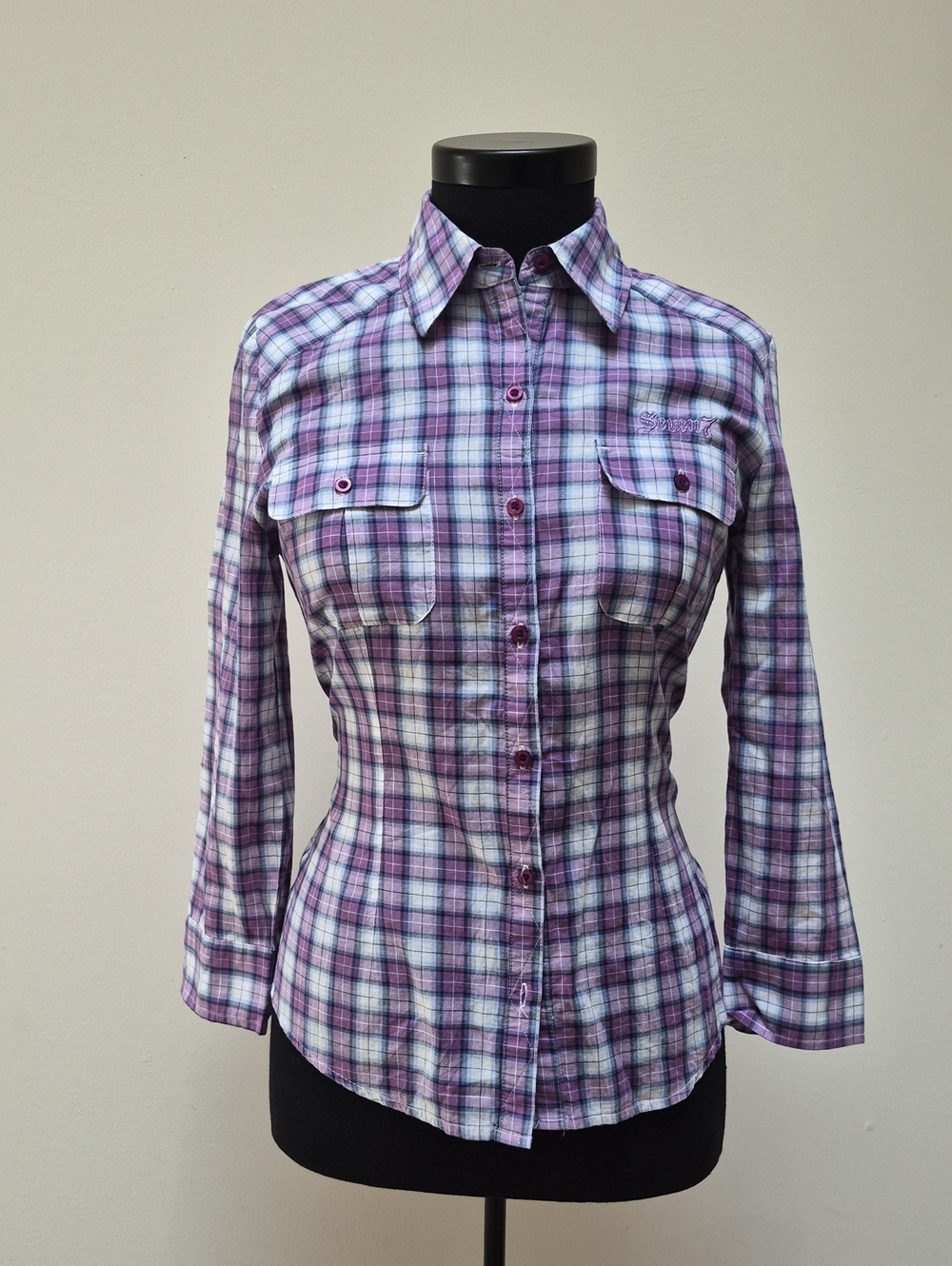 Plaid Button-Down Long Sleeve Shirt in Purple and White (100% Cotton)
